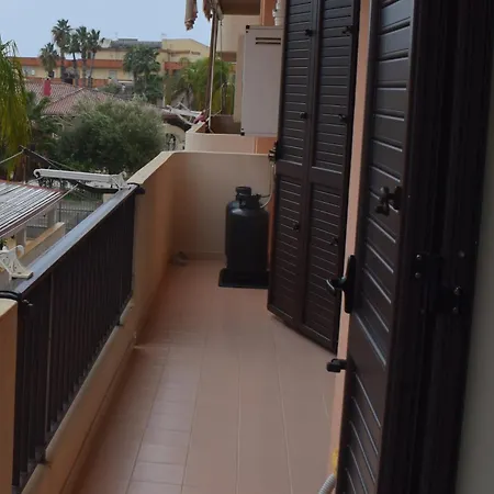 Апартаменты Kalos Поццалло