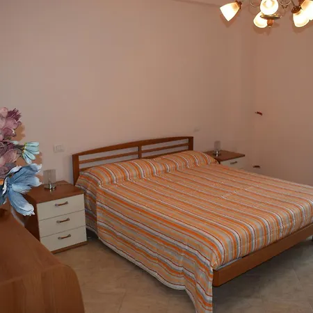 Apartment Kalos *